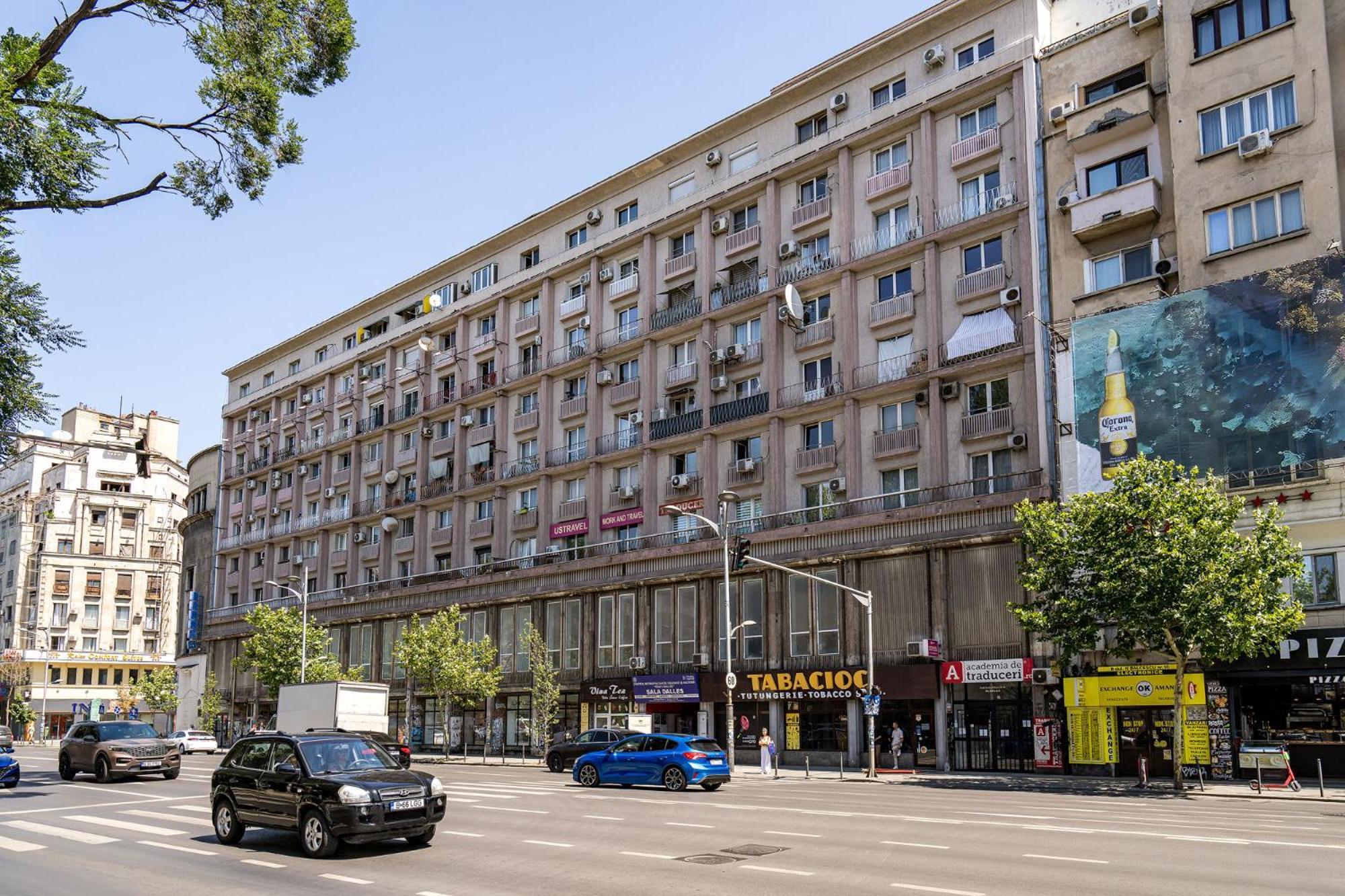 Romana Vibe Elegance In The Heart Of The City Бухарест Экстерьер фото